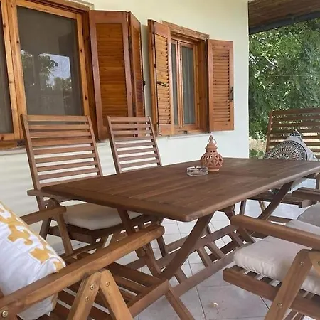 Сasa de vacaciones A Away From Psakoudia