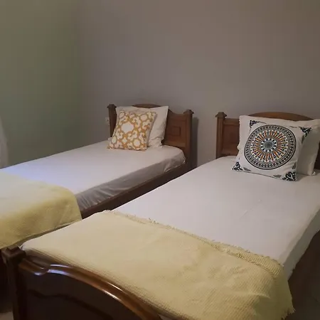 A Away From プサコウディア