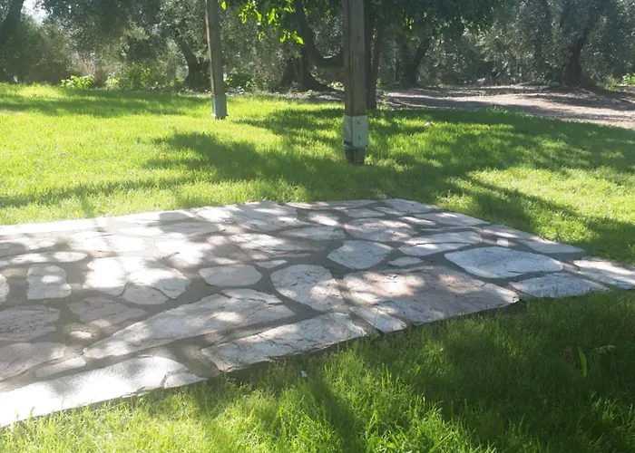 A Away From * Psakoudia