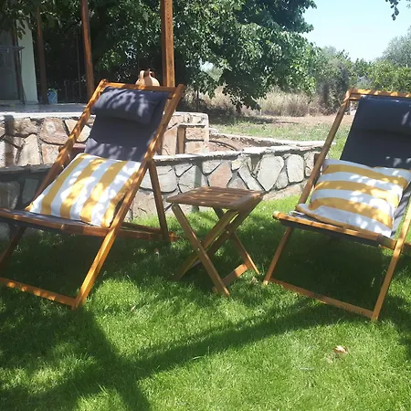 A Away From Holiday home Psakoudia